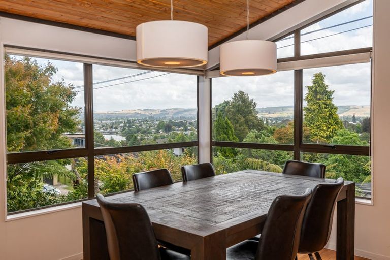 Photo of property in 49 Grand Vue Road, Kawaha Point, Rotorua, 3010