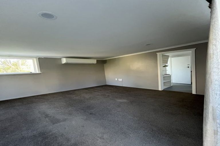 Photo of property in 3 Scott Street, Moturoa, New Plymouth, 4310