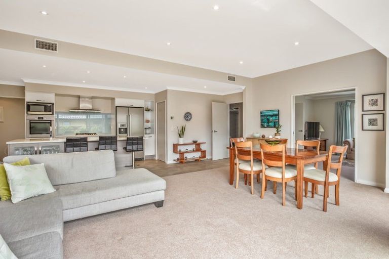 Photo of property in 26 Otupoa Way, Paraparaumu, 5032