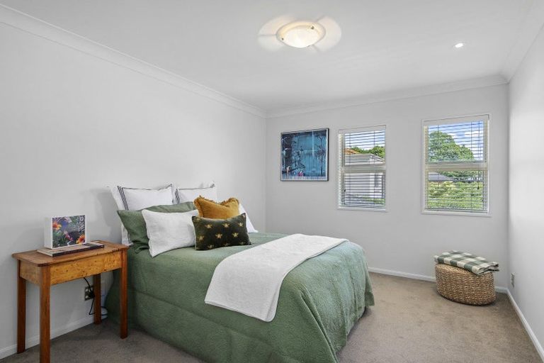 Photo of property in 9 Kereru Lane, Riccarton, Christchurch, 8011