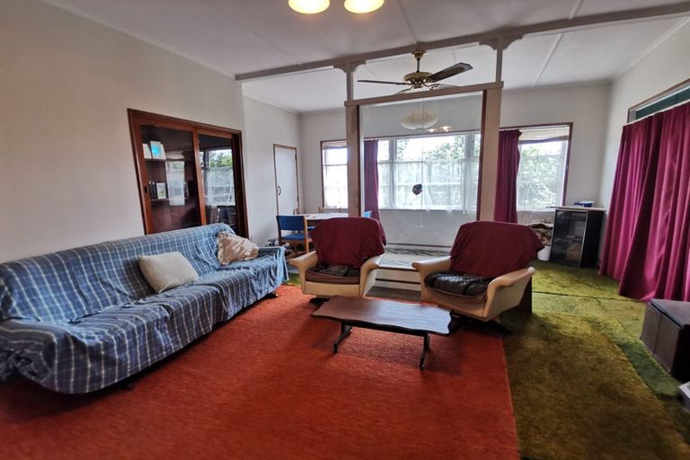 Photo of property in 63 Freyberg Road, Ruawai, 0530