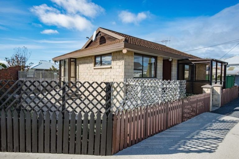 Photo of property in 40b Hargest Crescent, Saint Kilda, Dunedin, 9012