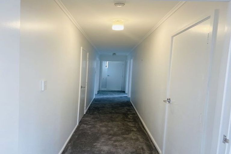 Photo of property in 53a Salamanca Road, Sunnynook, Auckland, 0620
