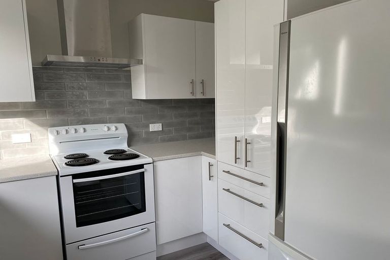 Photo of property in 12 Harland Street, Brooklyn, Wellington, 6021