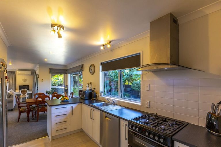 Photo of property in 74a Guppy Road, Greenmeadows, Napier, 4112