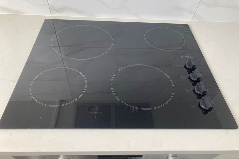 Photo of property in 63 Morihana Close, Glen Eden, 0602