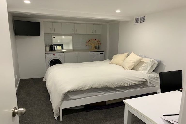 Photo of property in 2/542 Richardson Road, Mount Roskill, Auckland, 1041