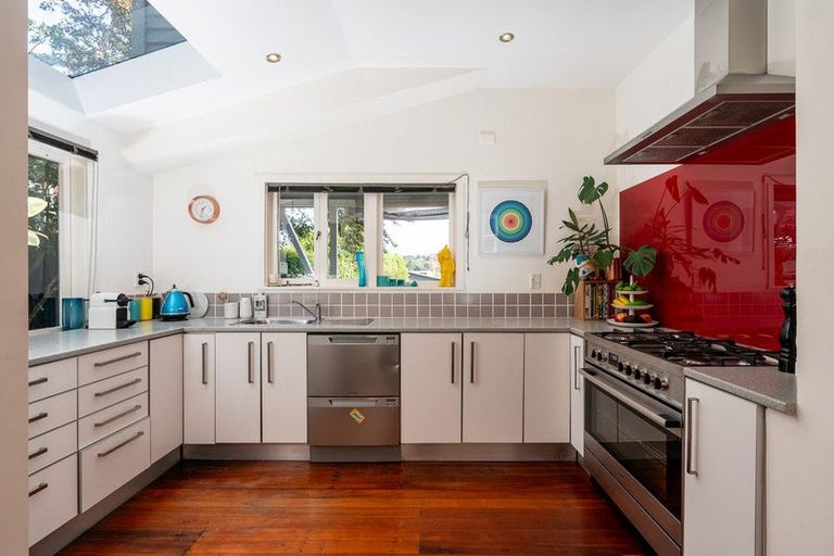 Photo of property in 33 Gloucester Street, Wilton, Wellington, 6012