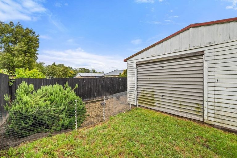 Photo of property in 677 Main South Road, Islington, Christchurch, 8042