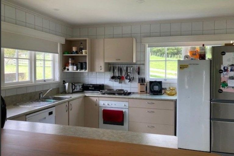 Photo of property in 18 Vista Lane, Kaiwaka, 0573