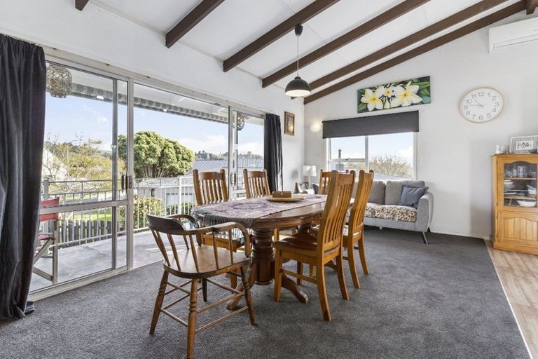 Photo of property in 208 Chartwell Avenue, Whangamata, 3620