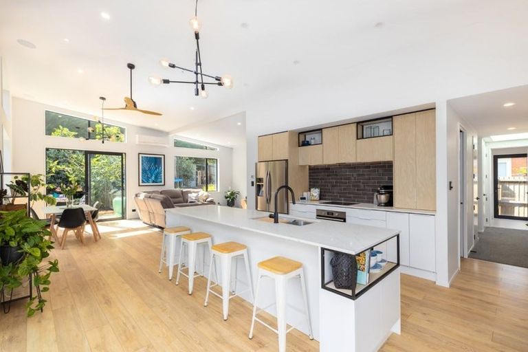 Photo of property in 103 Bowenvale Avenue, Cashmere, Christchurch, 8022