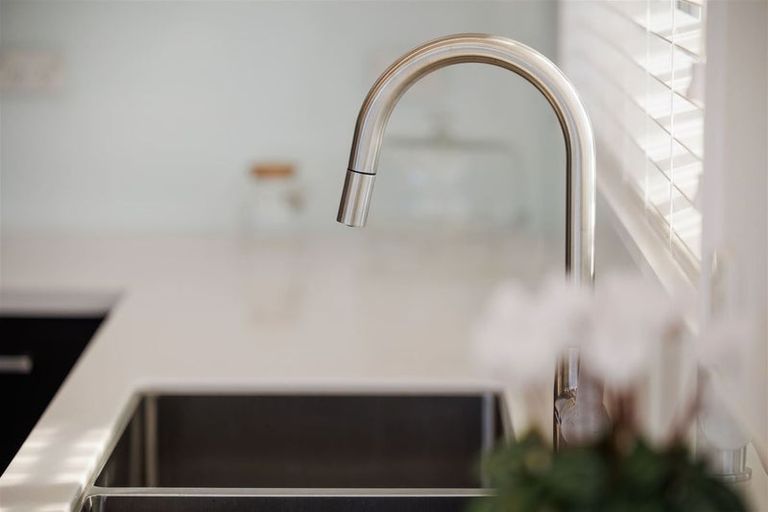 Photo of property in 17 Palliser Place, Milson, Palmerston North, 4414