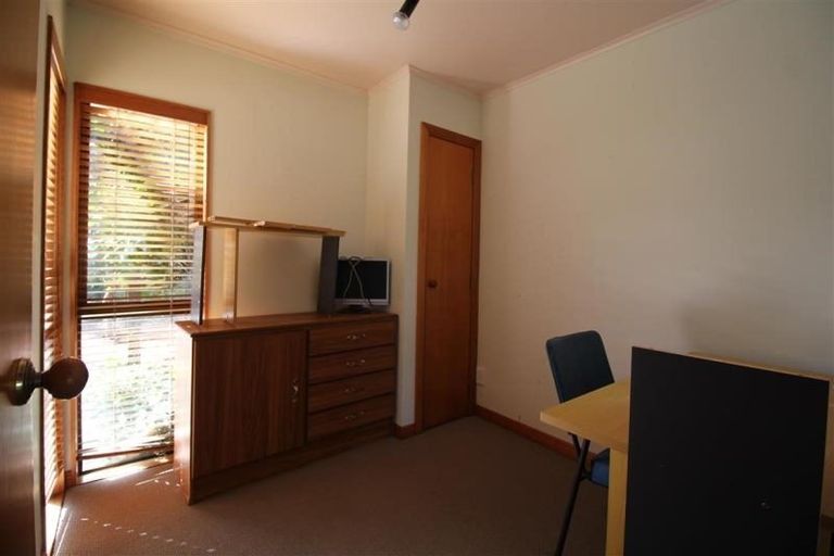 Photo of property in 173 West Harbour Drive, West Harbour, Auckland, 0618