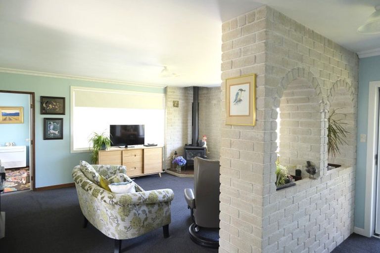 Photo of property in 10 Kew Place, Richmond Heights, Taupo, 3330