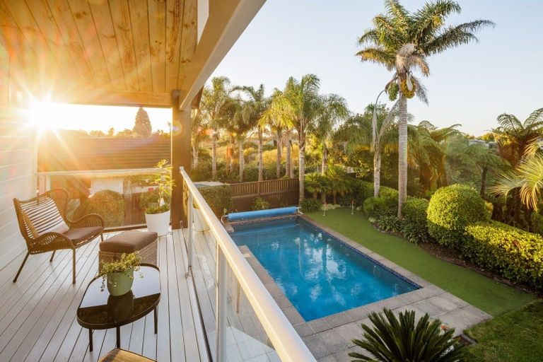 Photo of property in 15 The Esplanade, Huntington, Hamilton, 3210