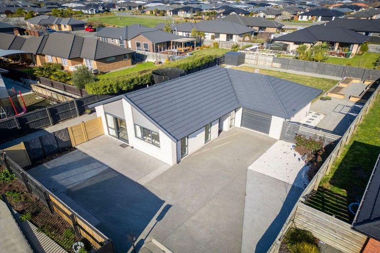 Photo of property in 10 Joy Place, Rolleston, 7614