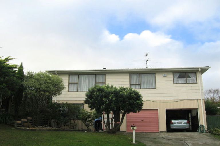 Photo of property in 19 Penryn Drive, Camborne, Porirua, 5026