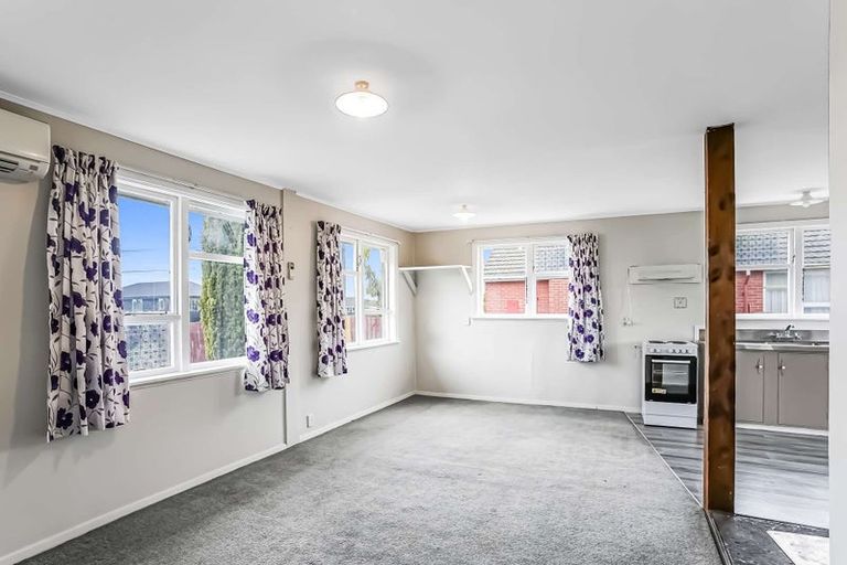 Photo of property in 6 Portchester Street, Aranui, Christchurch, 8061
