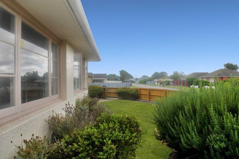 Photo of property in 54 Tauiwi Crescent, Hei Hei, Christchurch, 8042