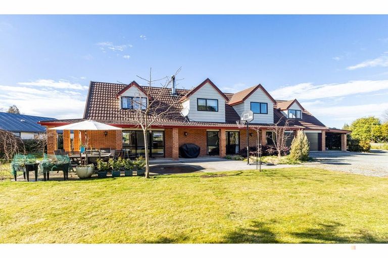 Photo of property in 104c Mckenzie Street, Geraldine, 7930