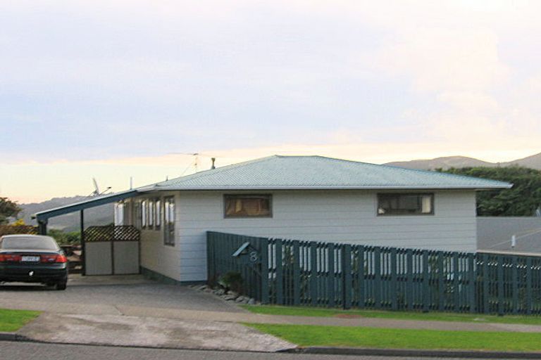 Photo of property in 8 Invercargill Drive, Kelson, Lower Hutt, 5010