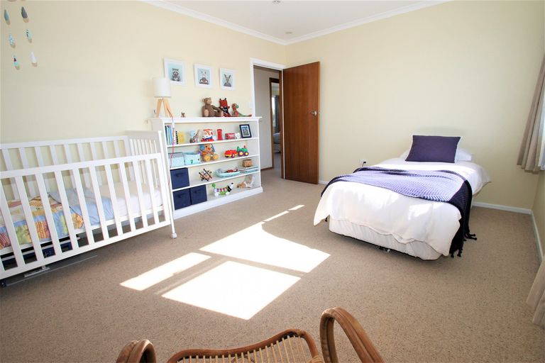 Photo of property in 18 Carlyle Road, Mosgiel, 9024