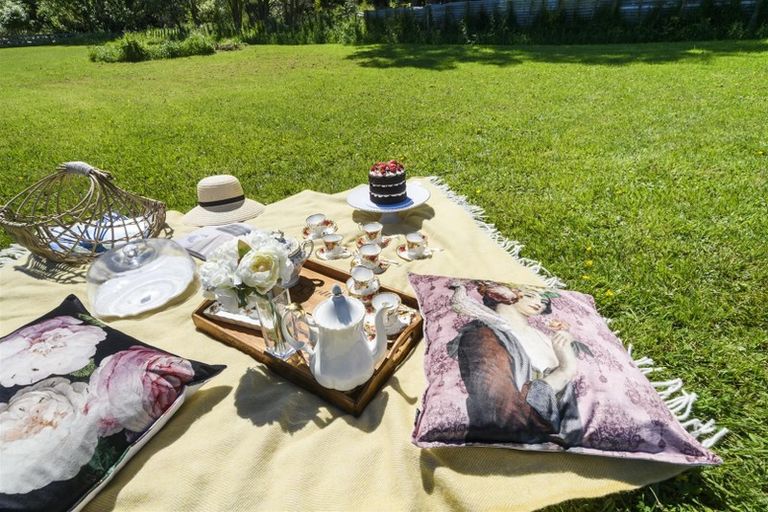 Photo of property in 21 Waitere Street, Marton, 4710