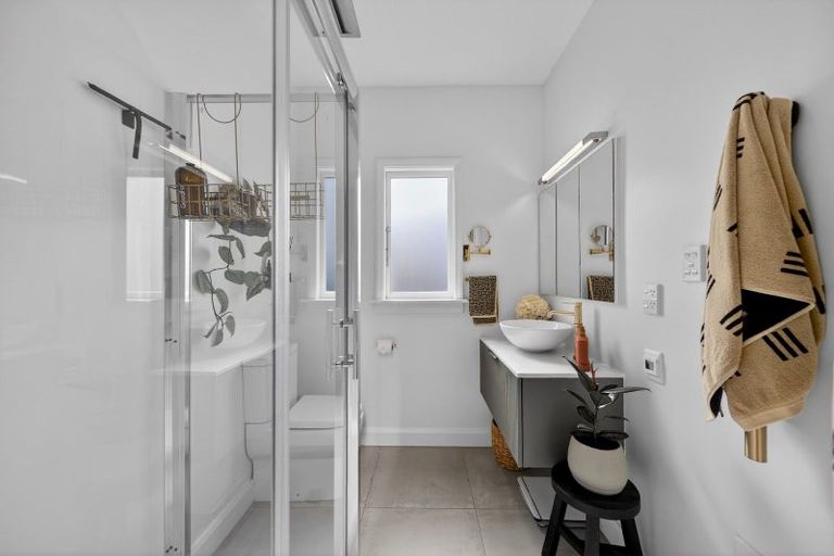 Photo of property in 136 Matsons Avenue, Papanui, Christchurch, 8053