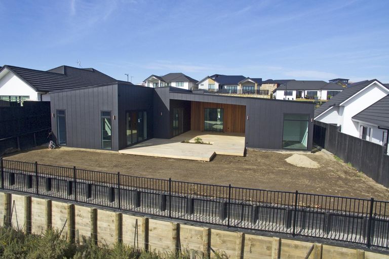 Photo of property in 127 Te Huia Drive, Flagstaff, Hamilton, 3210