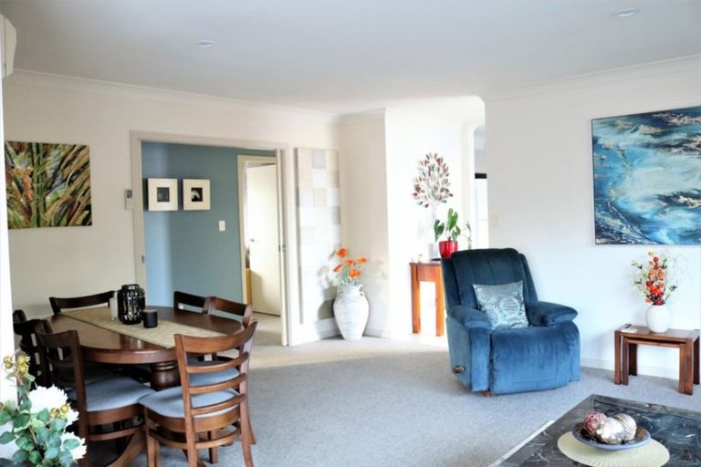 Photo of property in 20b Reeve Street, Levin, 5510