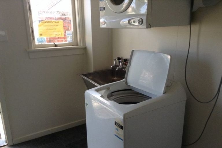 Photo of property in 1/617 Castle Street, North Dunedin, Dunedin, 9016