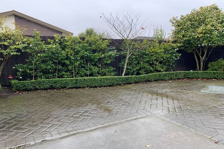 Photo of property in 3/12 Nepal Place, Burnside, Christchurch, 8053