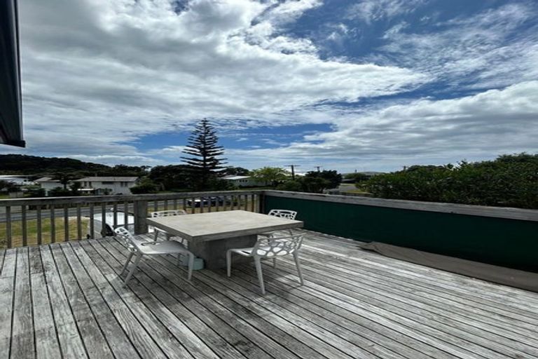 Photo of property in 2 Cheviot Street, Mangawhai Heads, Mangawhai, 0505