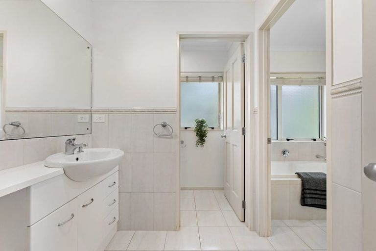Photo of property in 248 Paremoremo Road, Lucas Heights, Auckland, 0632