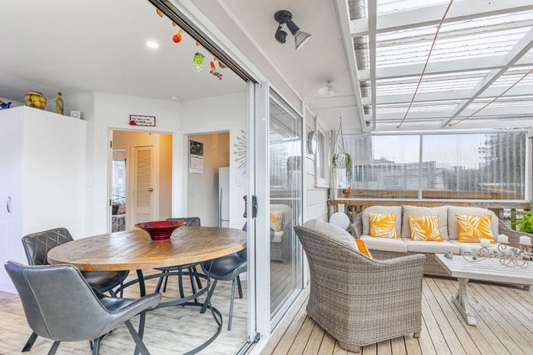 Photo of property in 44 Jillian Drive, Ranui, Auckland, 0612