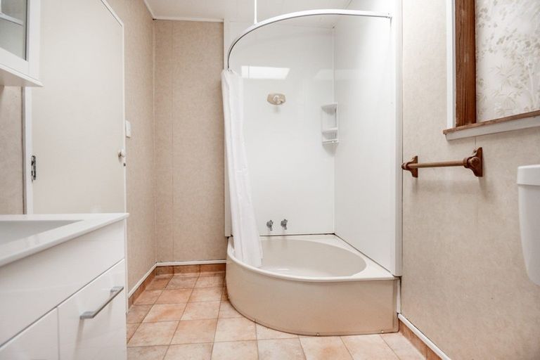 Photo of property in 6a Lander Place, Flaxmere, Hastings, 4120