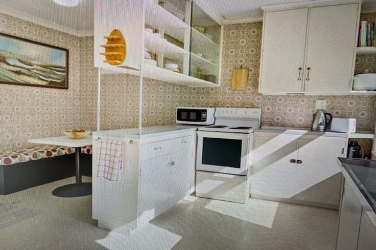 Photo of property in 7 Sylvan Avenue, Northcote, Auckland, 0627