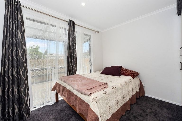 Photo of property in 20 Yvonne Street, Melville, Hamilton, 3206