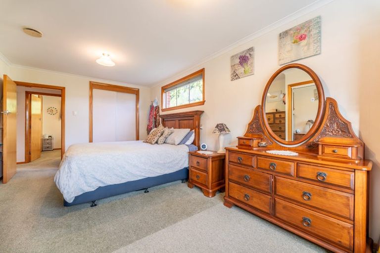 Photo of property in 8 Allan Street, Waimate, 7924