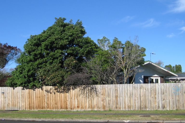 Photo of property in 2 Waterworth Avenue, Onekawa, Napier, 4110