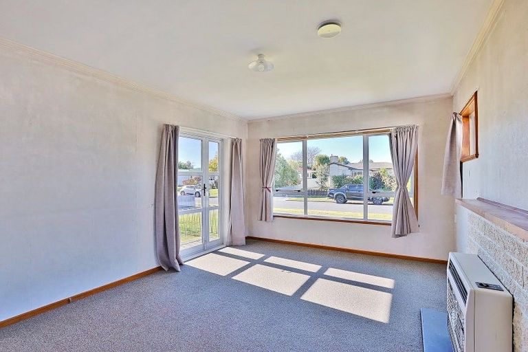 Photo of property in 53 Oldham Avenue, Onekawa, Napier, 4110