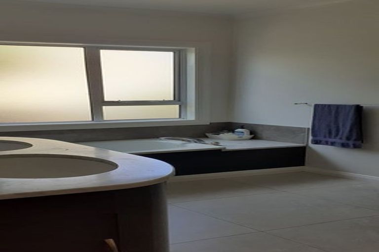 Photo of property in 6 Achilles Street, Stratford, 4332