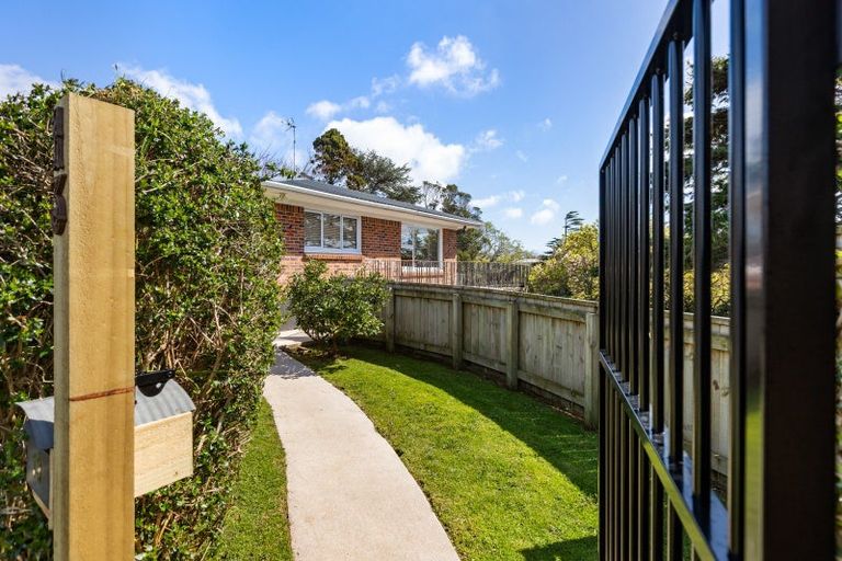 Photo of property in 13 Cowling Road, Hurdon, New Plymouth, 4310