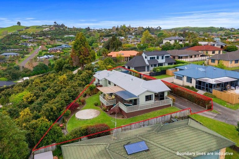 Photo of property in 26 Highcroft Place, Welcome Bay, Tauranga, 3112