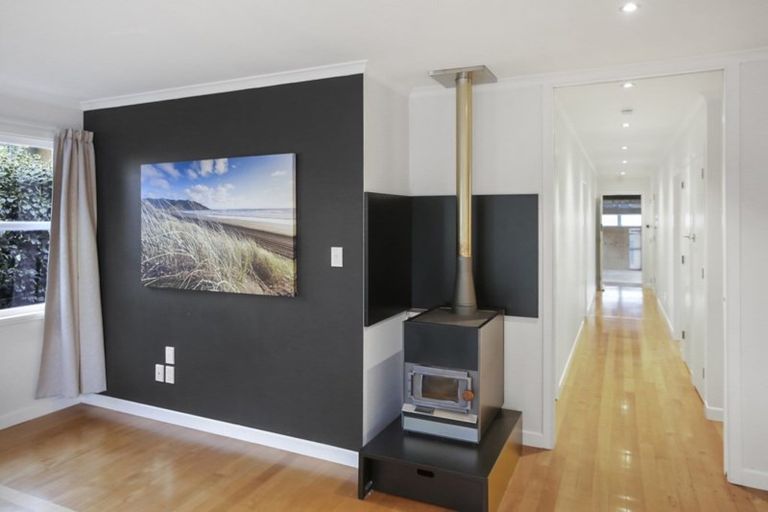 Photo of property in 58 Beach Road, Katikati, 3129