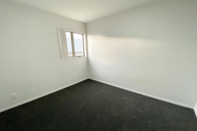 Photo of property in 18 Mona Vale Avenue, Riccarton, Christchurch, 8011