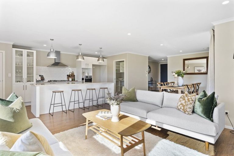 Photo of property in 10 Jarrett Terrace, Leamington, Cambridge, 3432