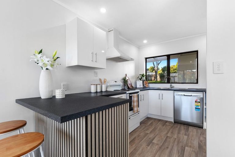 Photo of property in 89a Esmeralda Street, Welcome Bay, Tauranga, 3112