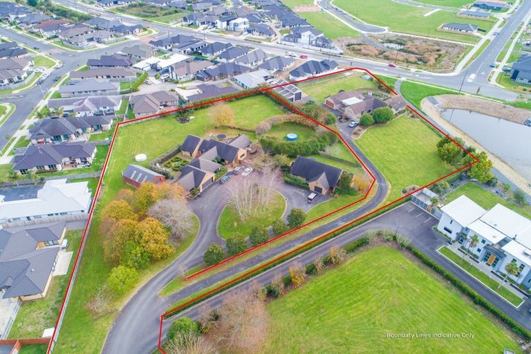 Photo of property in 31 North Ridge Drive, Rototuna North, Hamilton, 3210